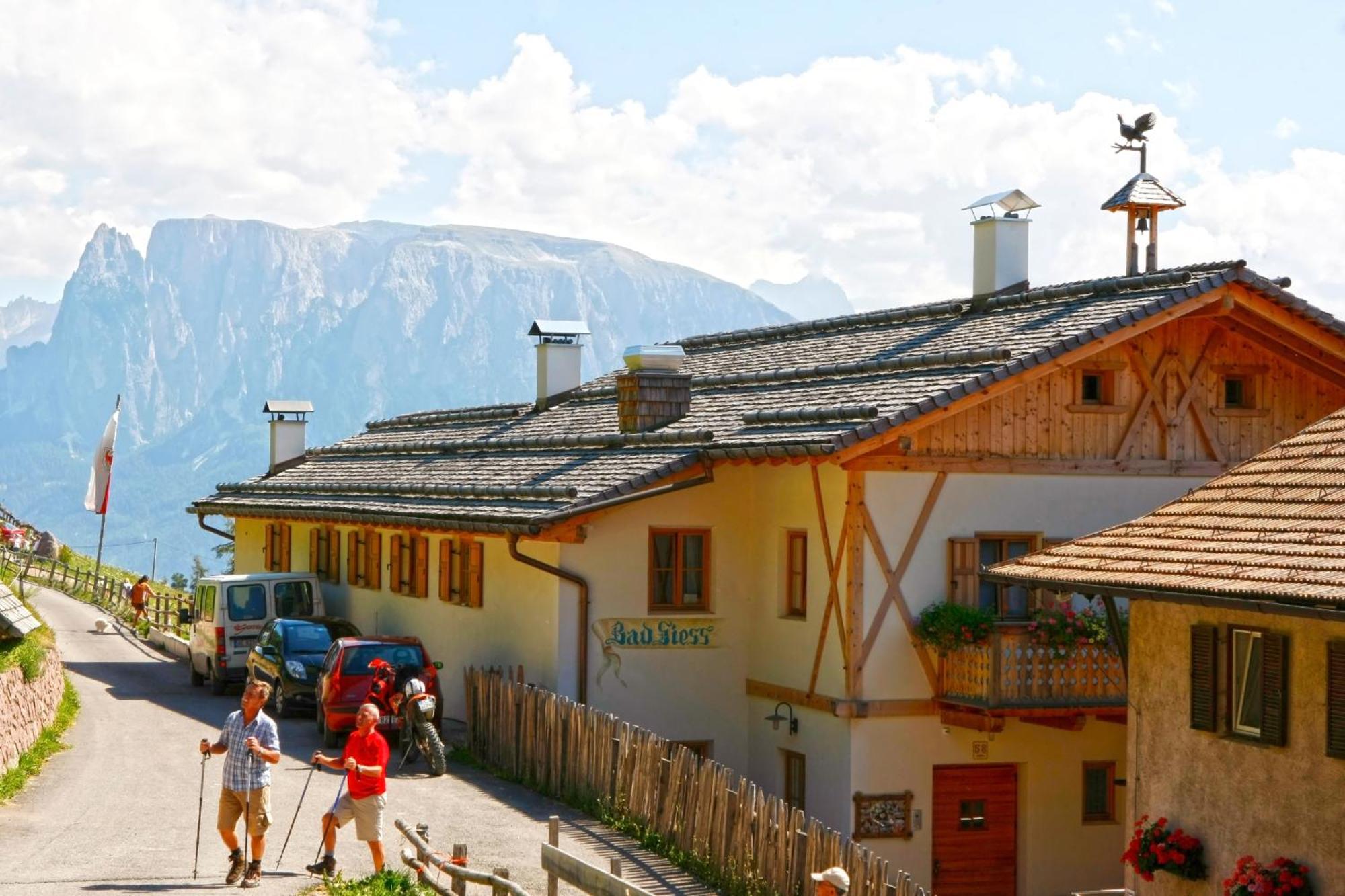 Gasthaus Bad Siess Longostagno Exterior photo